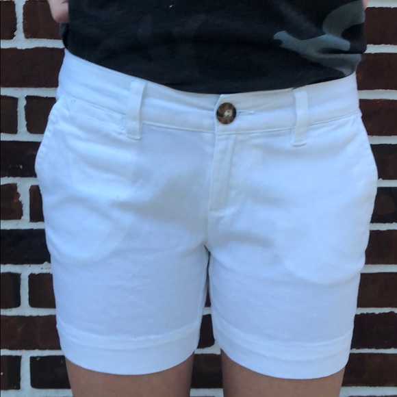 Red camel shorts! - Picture 2 of 3